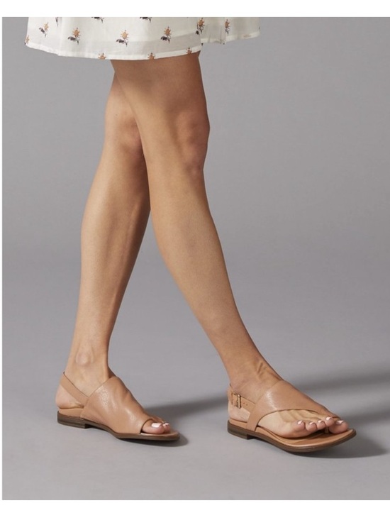 Vionic Shoes - Vionic Women’s Ella Tan Brown Leather Slingback Toe Loop Orthopedic Flat Sandals